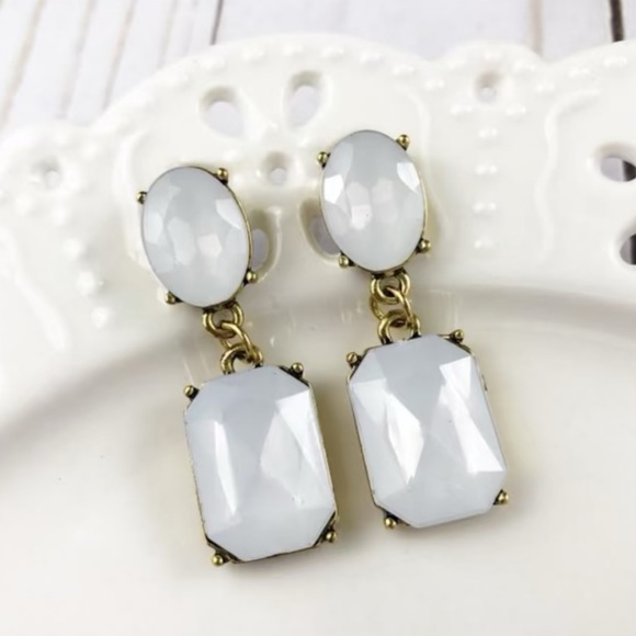 NWT Drop Earrings - Picture 2 of 2